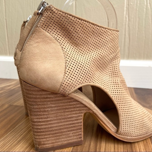 Vince Camuto Perforated Leather Tan Bevina Cutout Peep Toe Booties - Picture 3 of 12